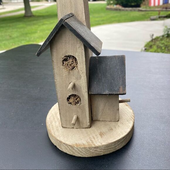 Lighthouse Decor Figurine Faux Birdhouse Knickknack - Picture 3 of 7